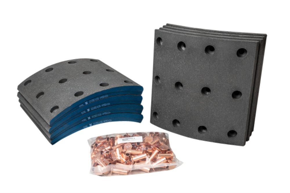 Накладка торм К-АЗ-6520 (к-т 8шт с закл. сверл. проточ) (6520-3501105)