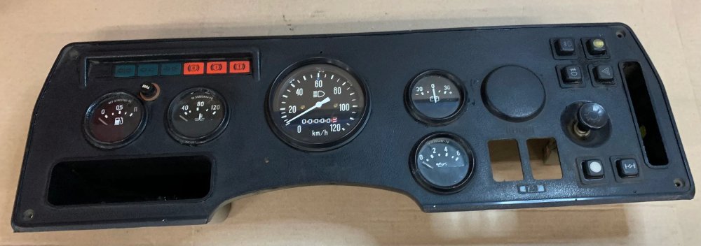 Щиток приборов Г-3307 в сборе
