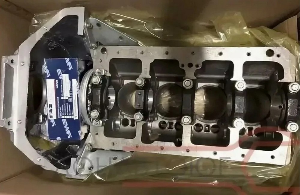 Блок цилиндров дв. УМЗ-А274 "EvoTech 2.7" с селективными поршнями (крышки, картер сцепл.ф116, поршни) чугун