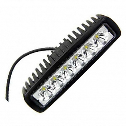 Фара противотуманная SKYWAY OFF ROAD 152*40мм прямоугольная 12V/24V 18W 6000K 6 диодов Дальний свет